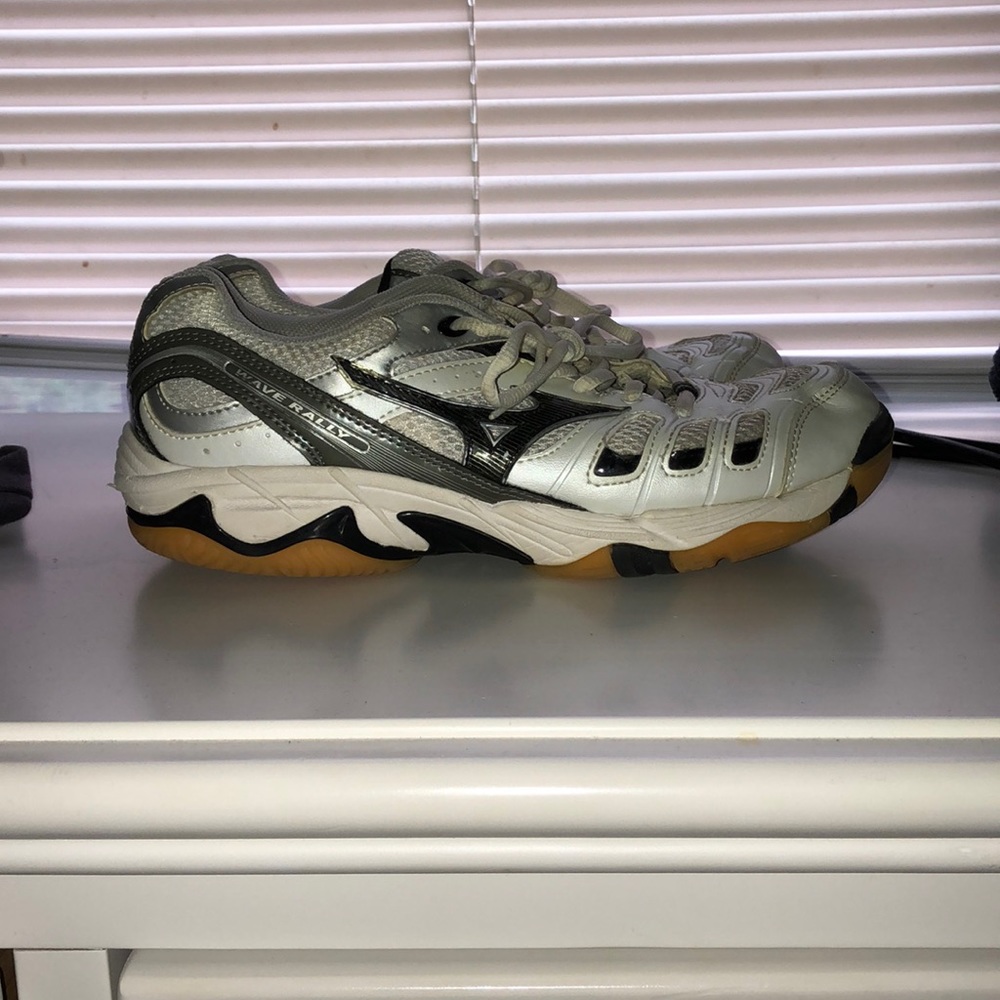 Volleyball Shoes
